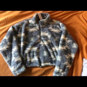 Quarter zip pullover